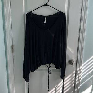 Glyder oversized adjustable waist and wrist top